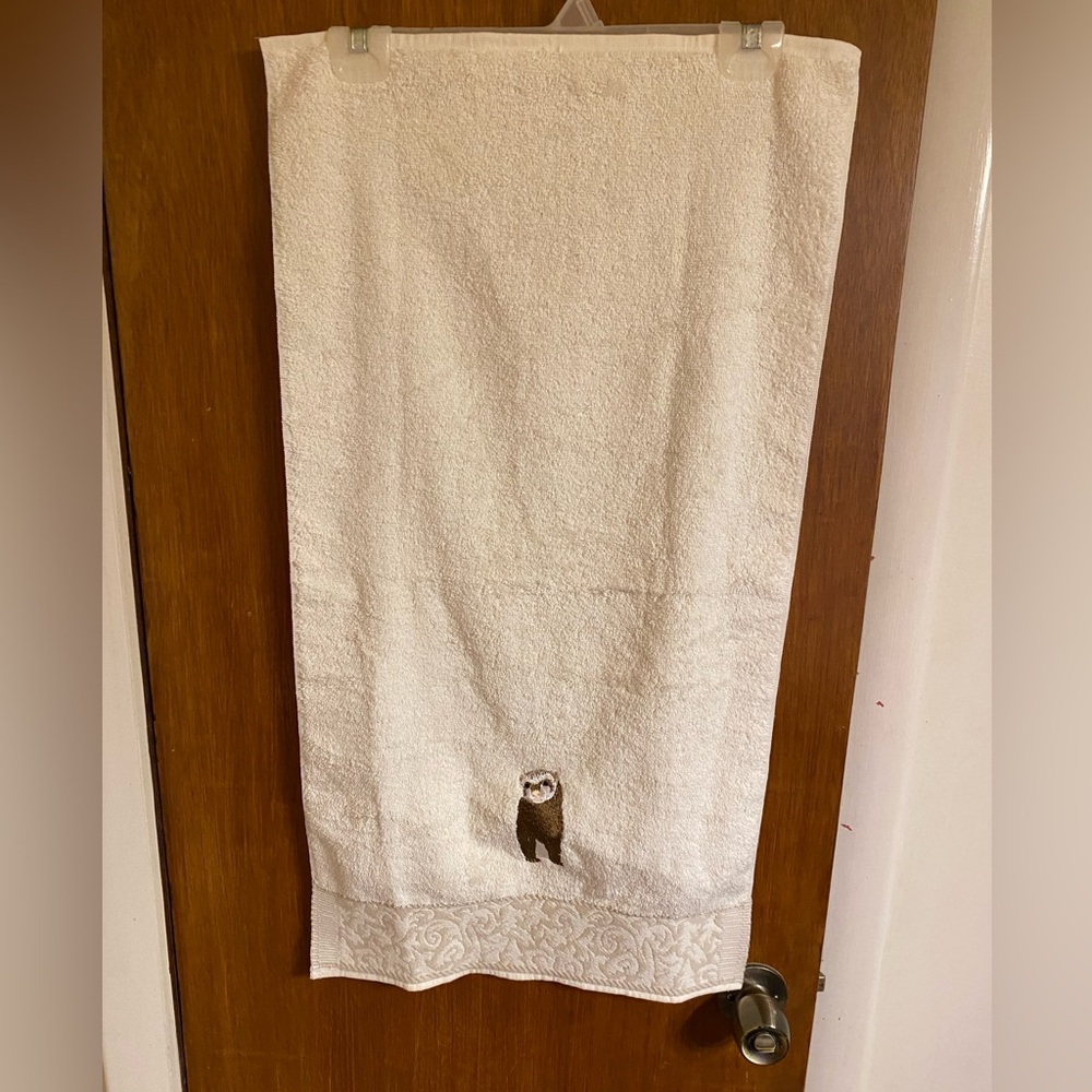 NWT Ferret Hand Towels by Westpoint Stevens, 100% Cotton